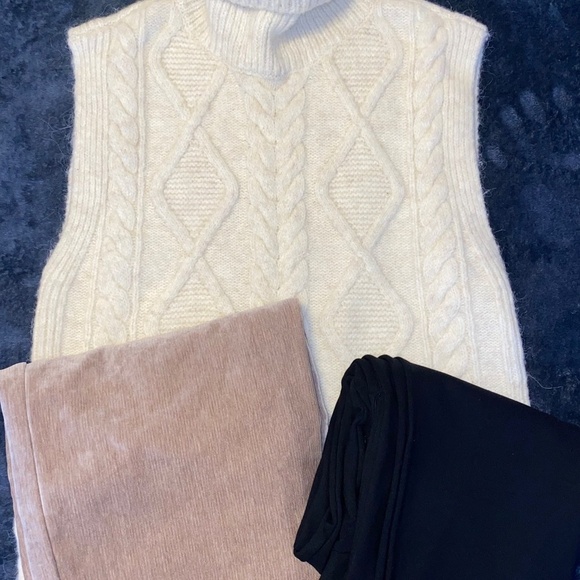 Loft size small fall winter lot - Picture 1 of 6